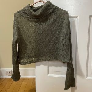 Knit crop top size: small